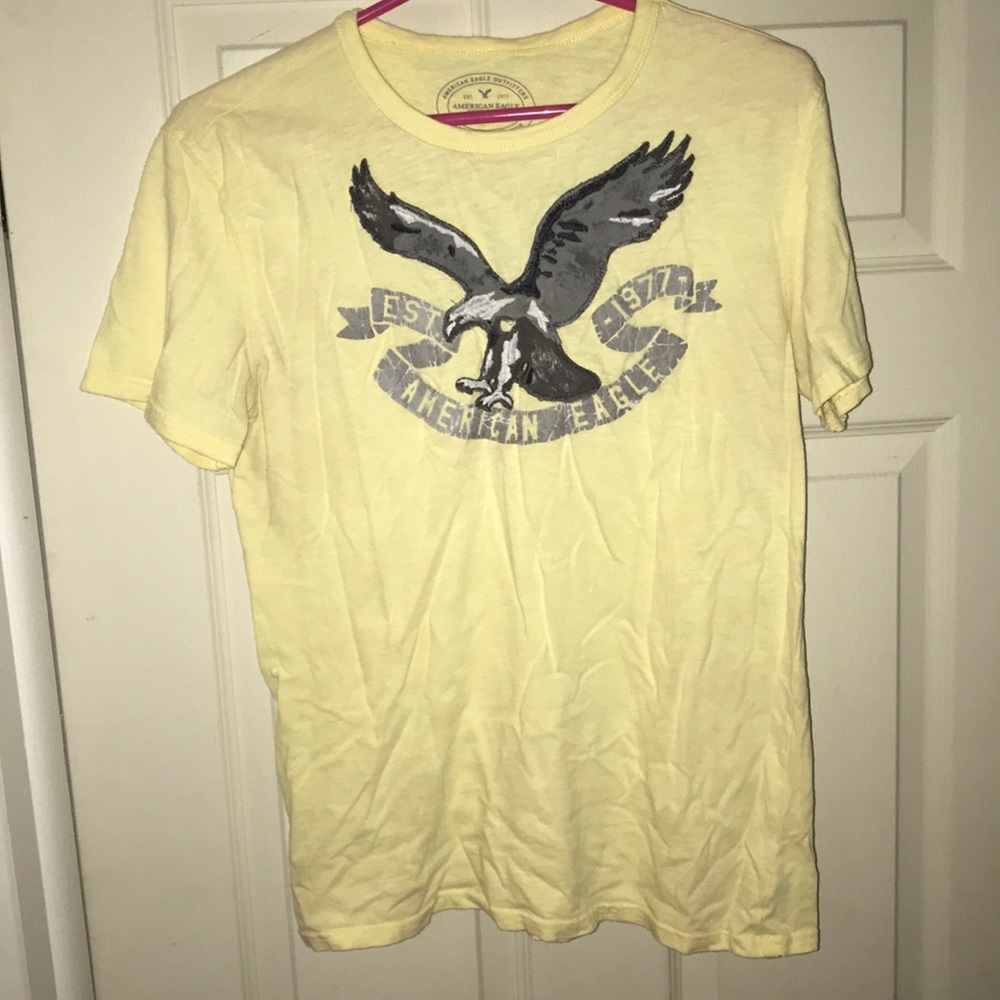 American eagle short sleeve t-shirt